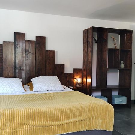 Les Coulirooms Сент-Анн Экстерьер фото