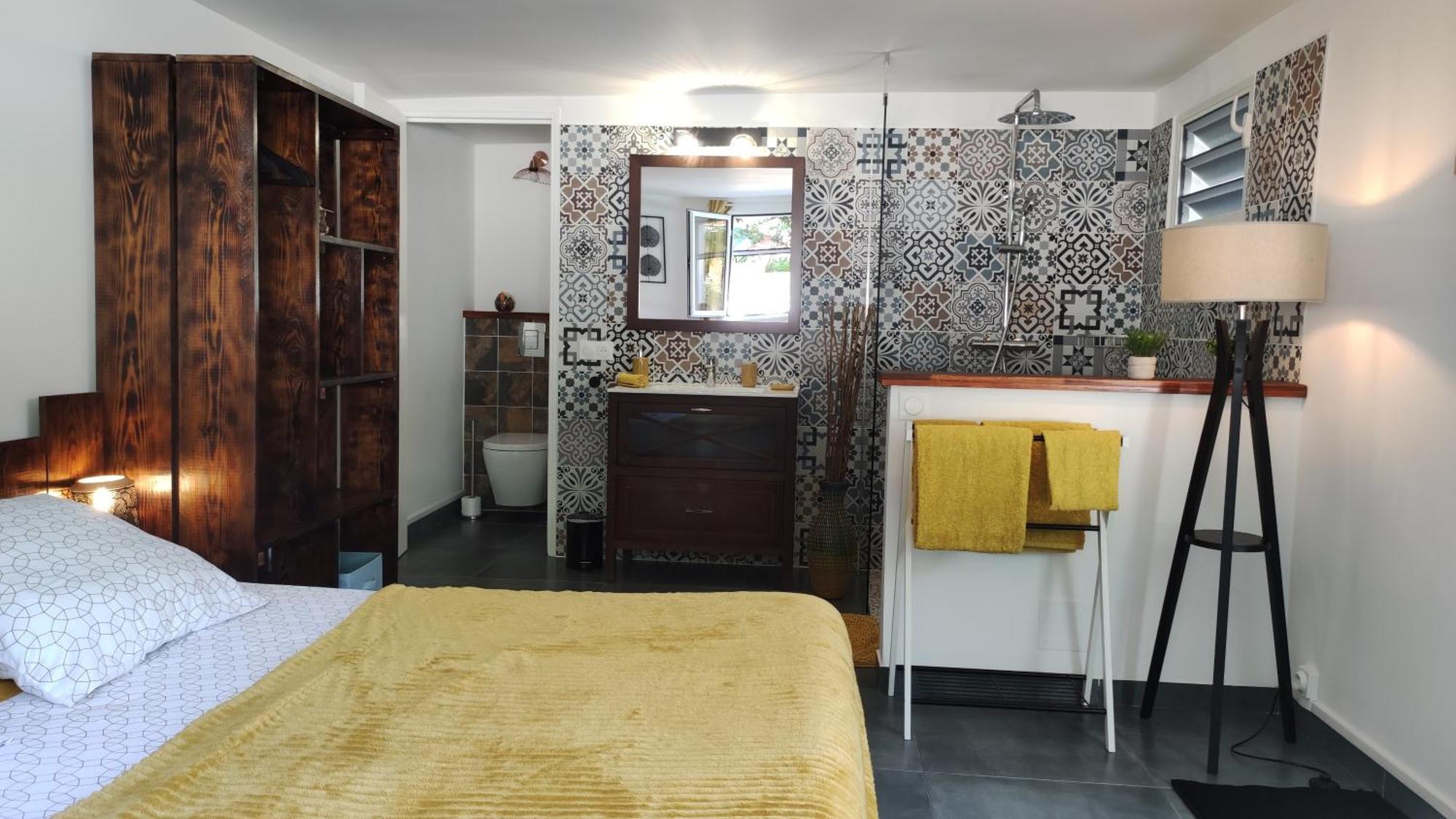 Les Coulirooms Сент-Анн Экстерьер фото